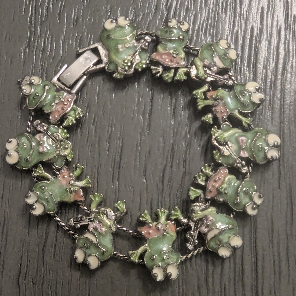 šø Vintage German Frog Collection | Enamel Frog Band Bracelet+Goebel-Style Figur - Picture 10 of 11